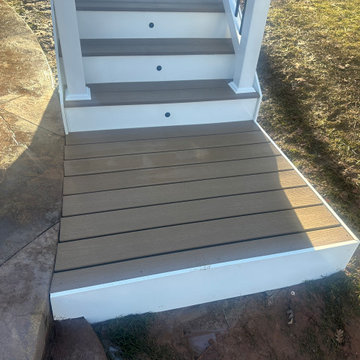 Trex Enhanced Basics Open Deck with Staircase and Landing