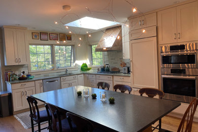 Kitchen photo in Other