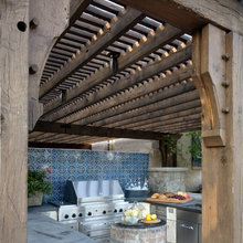 Outdoor Kitchens