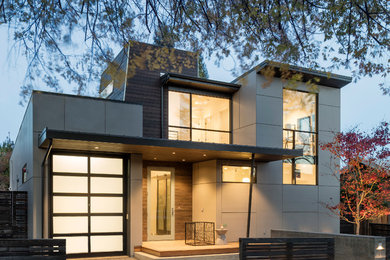 Inspiration for a modern exterior home remodel in San Francisco