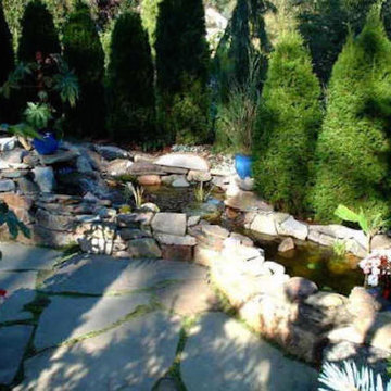 Backyard Hideaway in Kennebunkport