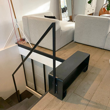Banc et/ou meuble bas en métal