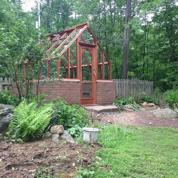 Red wood Green house