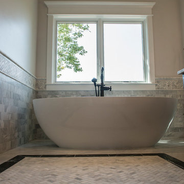 Marble tile with freestanding tub
