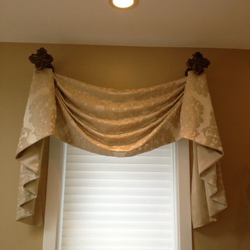 Bath Valances
