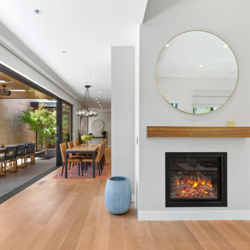 Menlo Park, CA - Contemporary Home