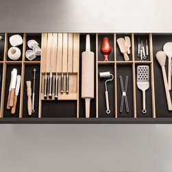 Leicht Collection 2016-Cabinets insert and storage innovation - Cheese Knives