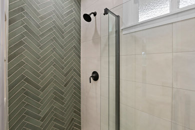 Example of a transitional bathroom design in San Francisco
