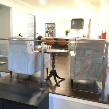 Stainless Steel and Glass Panel Railing