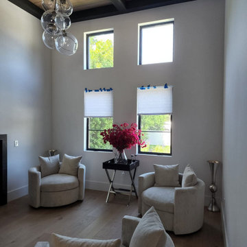 Luxury Living: Elegant Curtains by Master Blinds!