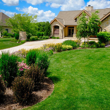 Arts and Crafts Landscape Renovation - Pewaukee