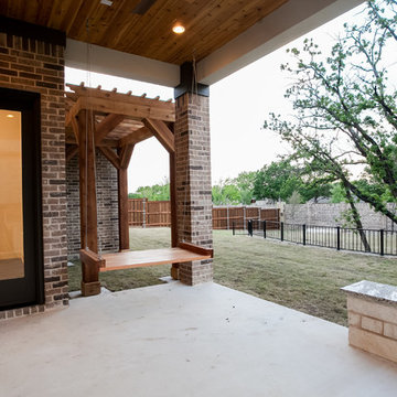 Crystal Gallery Modern Home