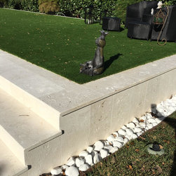 Ocean Reef White Steps and Pavers - Products