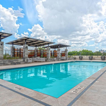 Houston High Rise Condos: Make the Most of Summer Living at The Parklane