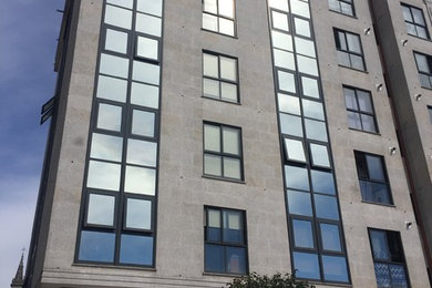 Fachada de aluminio modificacion de  ventanas, cierres, vierte aguas y juntas.