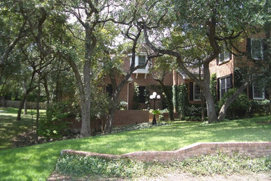 Traditional exterior home idea in Austin