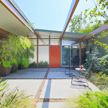 Fairhaven Eichler by Jones and Emmons