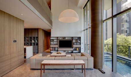 Houzz Tour: Quiet Luxury Speaks Volumes in This Loft Renovation