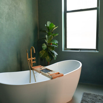 Green Tadelakt Plaster Bathroom