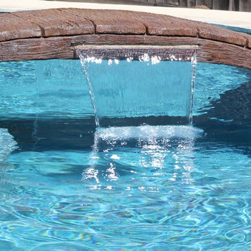 Hale Pool & Water Features