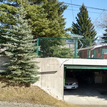 19 Chatham Dr. N.W. CALGARY AB