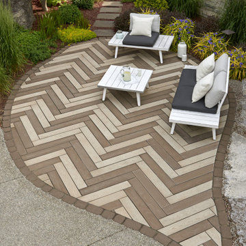 Backyard Garden Oasis in St. Catharines, ON