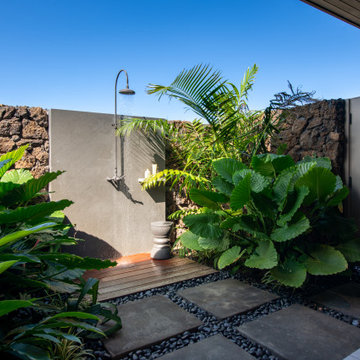 Maniniowali Lot 10