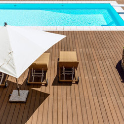 UltraShield&reg; by D&eacute;co - Deck Tiles And Planks