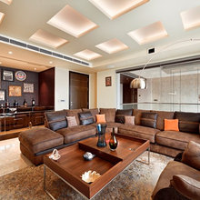FAMILY LOUNGES