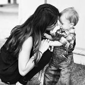 Katie Leger Roy's photo