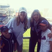Holly Robinson's photo