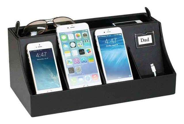 Desktop Smartphone Charging Station And Valet Contemporary Desktop Smartphone Charging Station And Valet