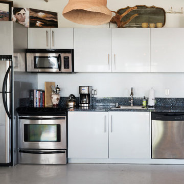 My Houzz: Books and String Lights Jazz Up an L.A. Loft