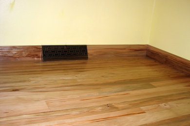 Example of a classic home design design in Charlotte