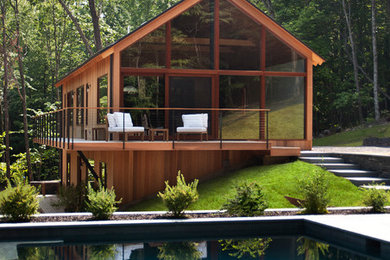 Mountain style exterior home photo in New York