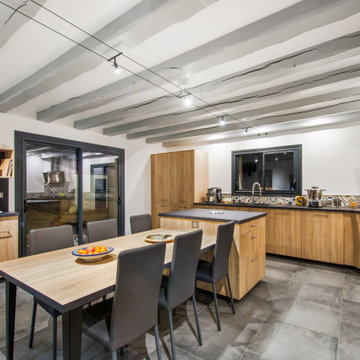 Projet de rénovation de cuisine dans maison rustique