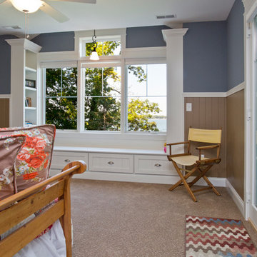 Breezy Pointe - Inland Lake Cottage