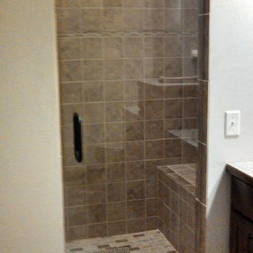 Heavy Glass Swing Shower Door