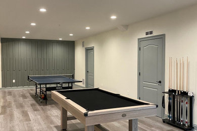 Contemporary games room in Baltimore.