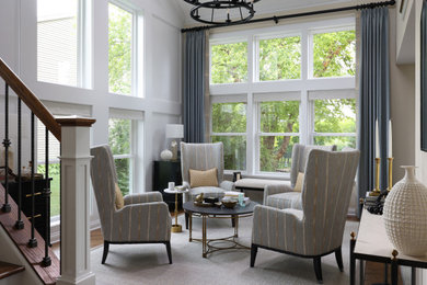Example of a transitional living room design in Chicago