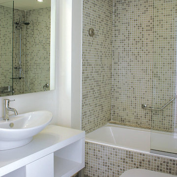 Small Space Bathroom Designs