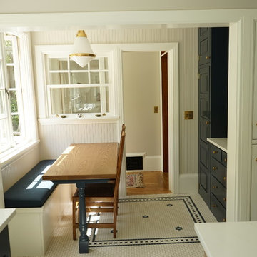 Traditional Kitchen for Modern Living