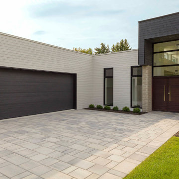 Cowansville Modern Driveway Design