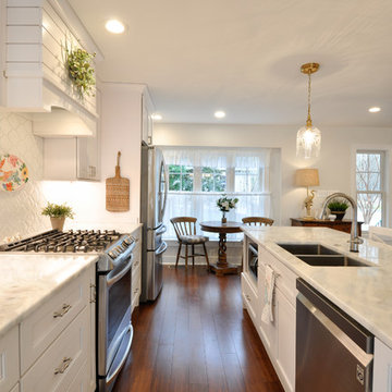 Cottage White Kitchen Design Lake of the Woods, VA