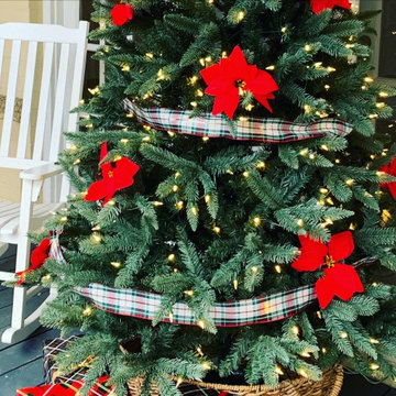 Holiday Porch Decor