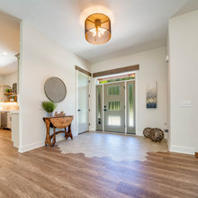 Entry / Foyer