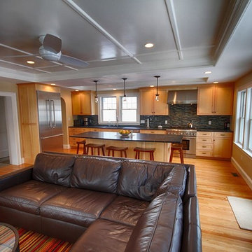 Lynnfield Modern & Craftsman Home