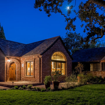 Brick cottage blended into the existing house