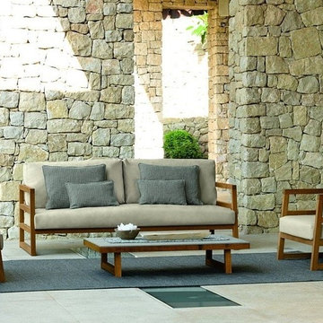 Alabama Outdoor Sofa by Talenti