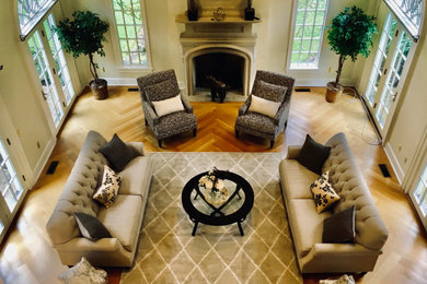 Living room - traditional living room idea in Philadelphia
